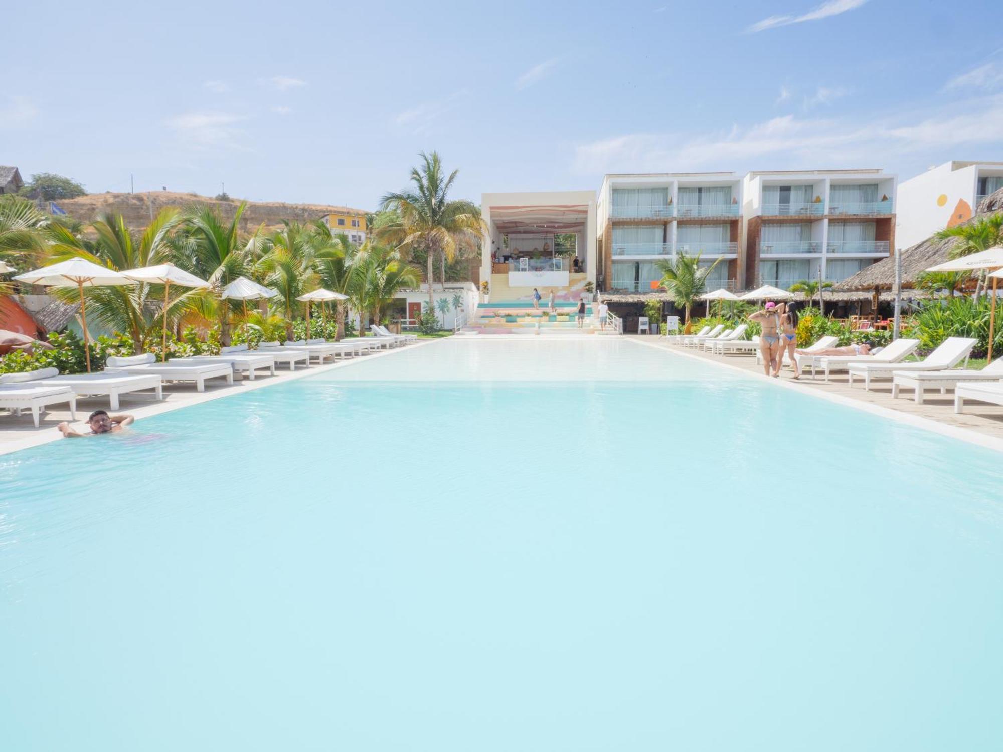 Socialtel Mancora Hotel Luaran gambar